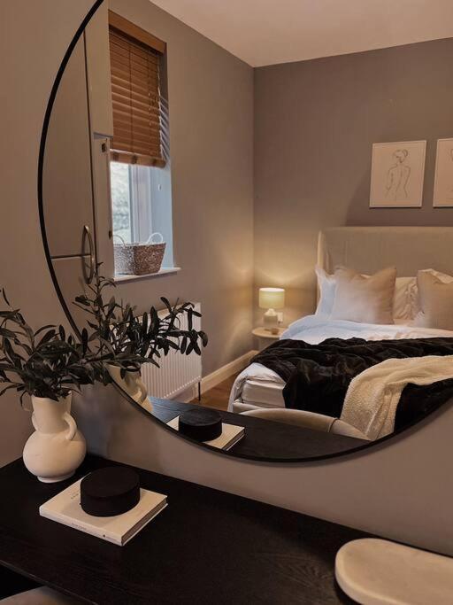 טודמורדן Modern Ground Floor Apartment מראה חיצוני תמונה