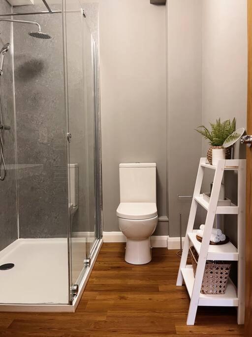 טודמורדן Modern Ground Floor Apartment מראה חיצוני תמונה