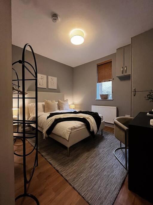 טודמורדן Modern Ground Floor Apartment מראה חיצוני תמונה